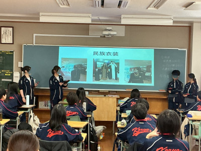 b5dfa3bc-a0f5-439f-ab23-8b37d6299b3b